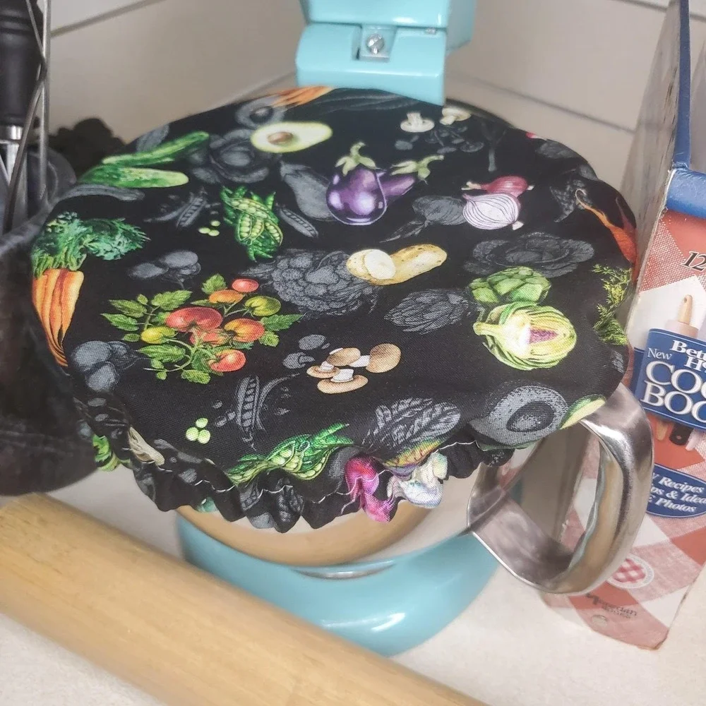 Garden Veggies /Dots Reversible KitchenAid Mixer Mixing Bowl Cover Bread Baking